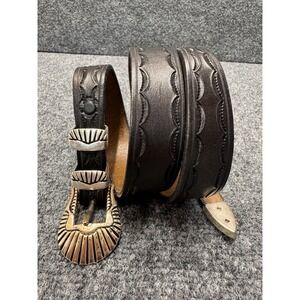 Chacon USA Black Leather Tooled Western Belt Silvertone Buckle Sz. 32